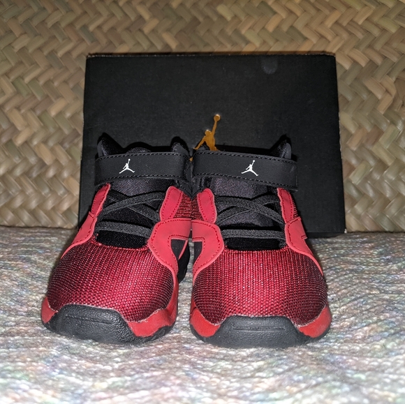 Jordan Lift Off [TD] [Black/Red] - Picture 3 of 7
